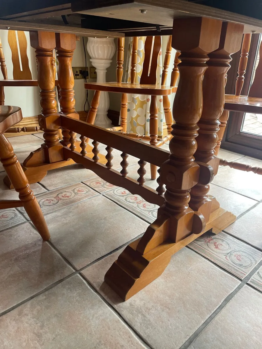 Dining Table and Chairs - Image 3