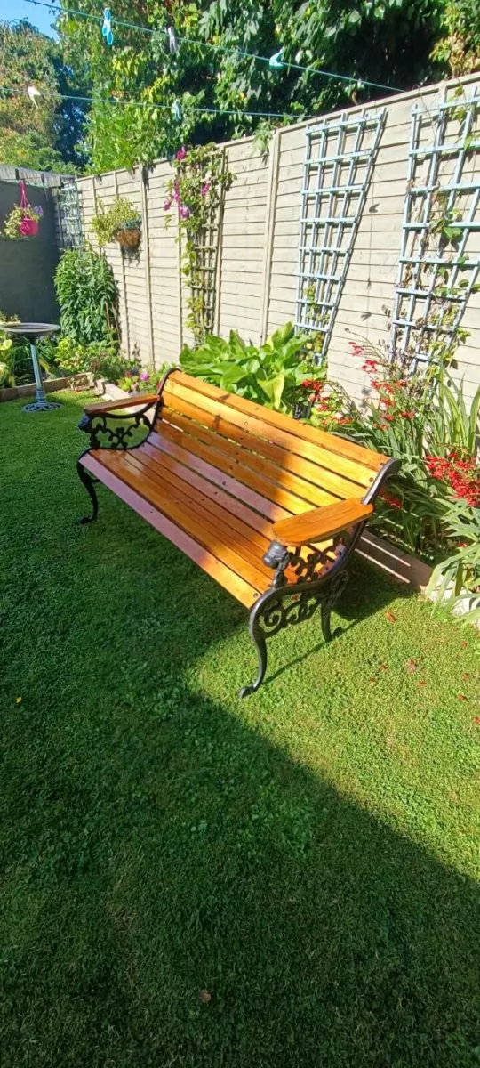 Garden bench - Image 1
