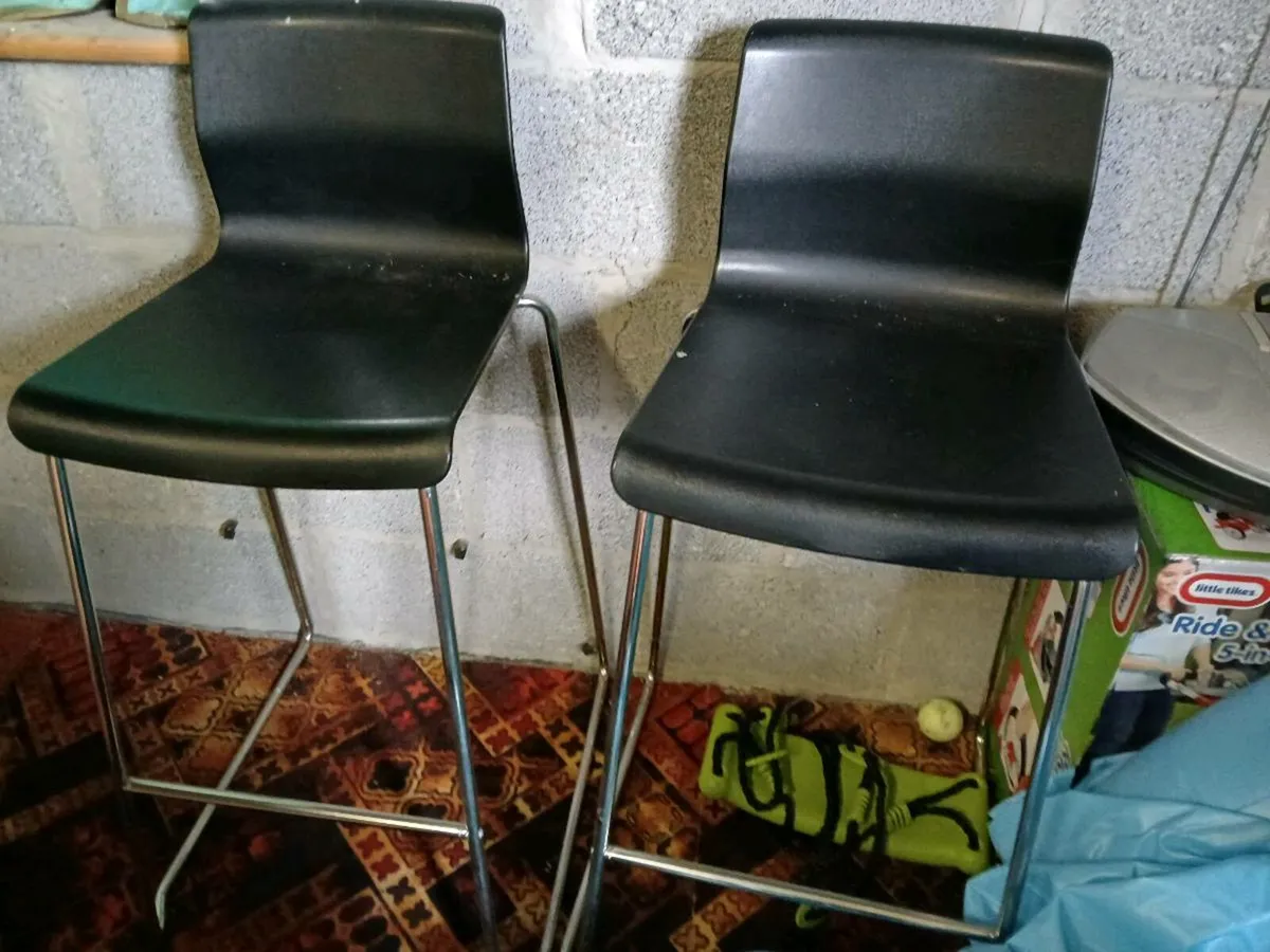 2 high stools - Image 1