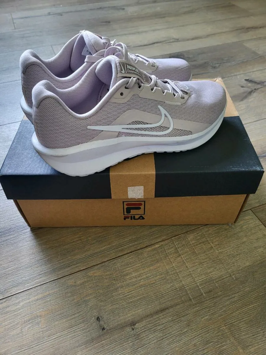 Shos - Image 1