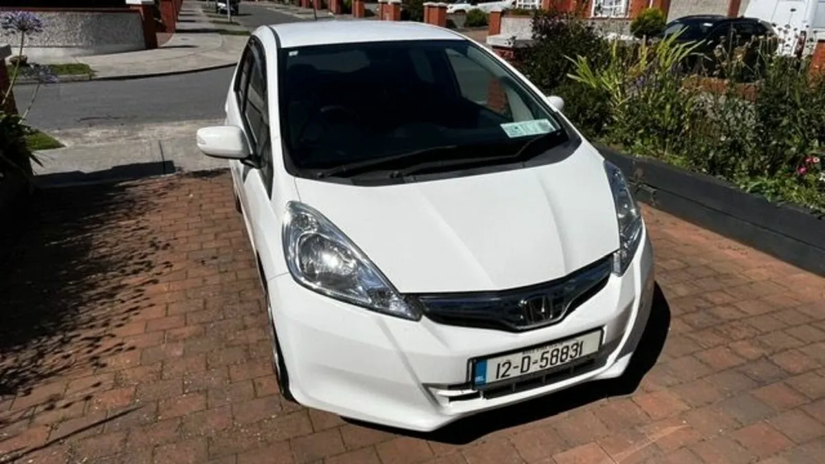 Honda Fit 2012 - Image 1