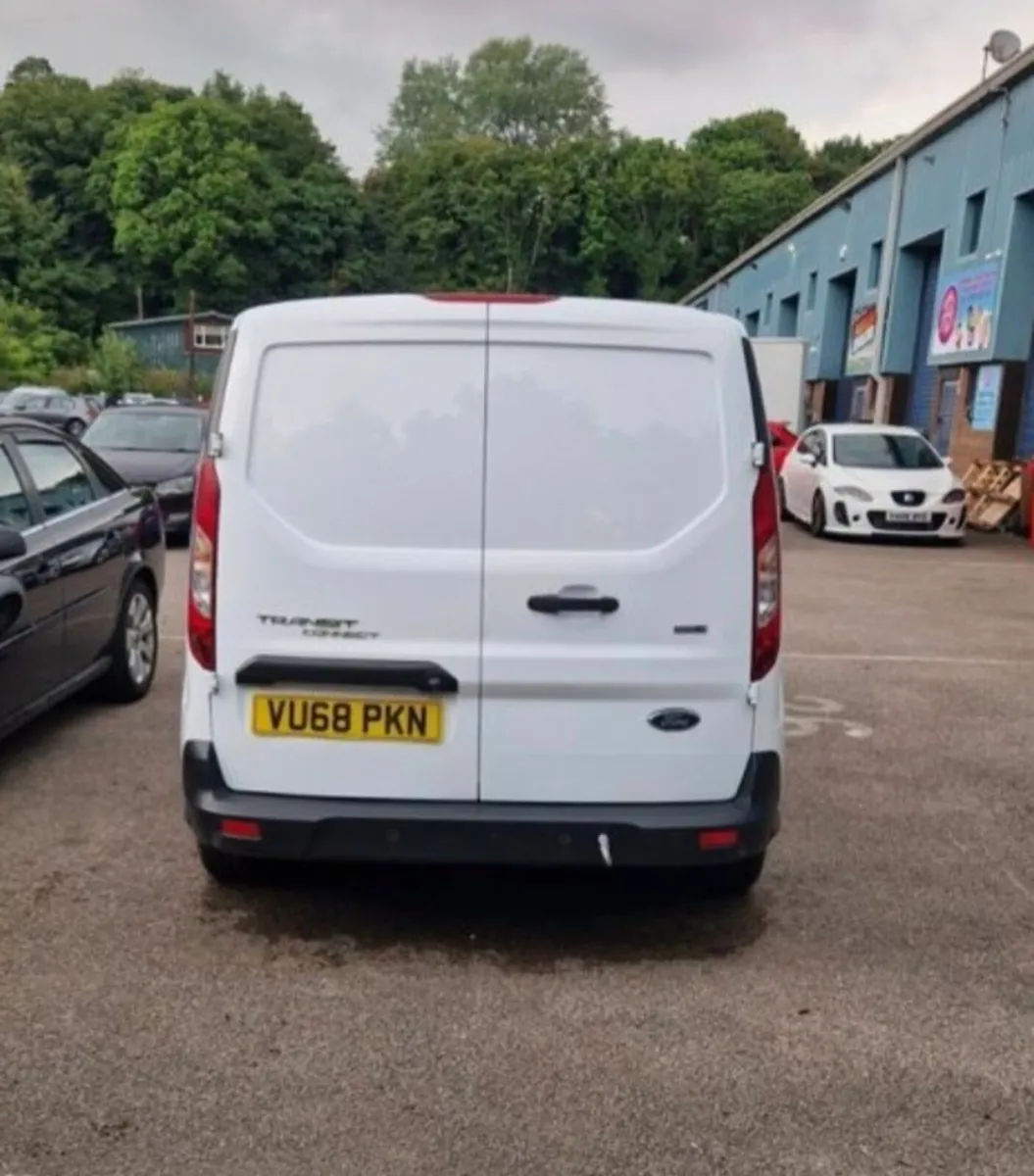 2018 Ford Connect Crew Van Spares Or Repairs - Image 4