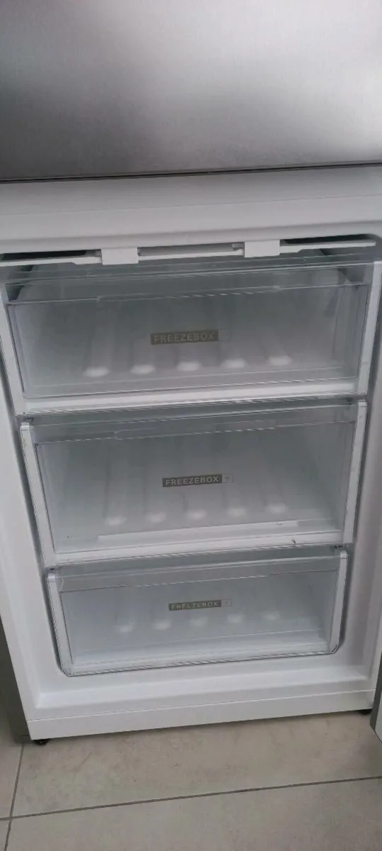 Refrigerator - Image 2