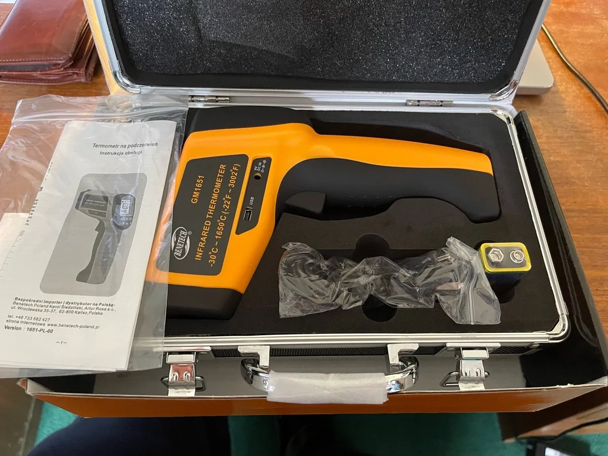 Infrared thermometer Benetech  GM1651 (-30-1650C) - Image 1