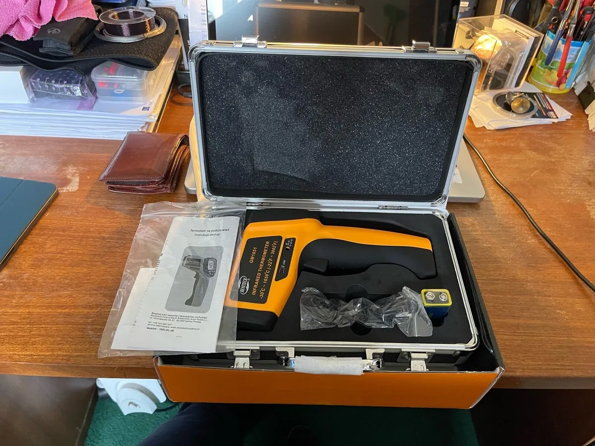 Infrared thermometer Benetech  GM1651 (-30-1650C) - Image 2