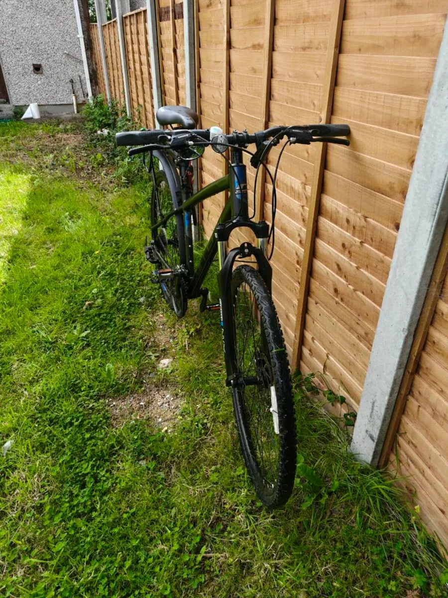 Carrera crossfire 2 hybrid bike - Image 3