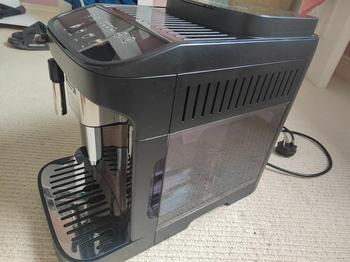 Coffee machine - Image 1
