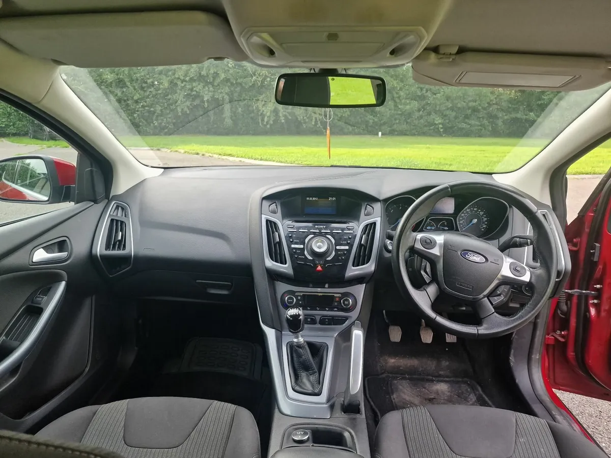 Ford Focus 2012 - Image 4