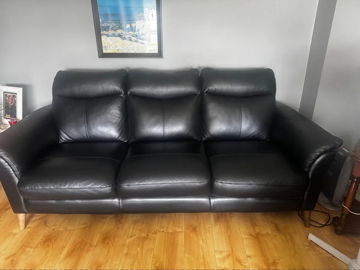 Leather 3 Seater Sofa & 1 Seater - Image 2