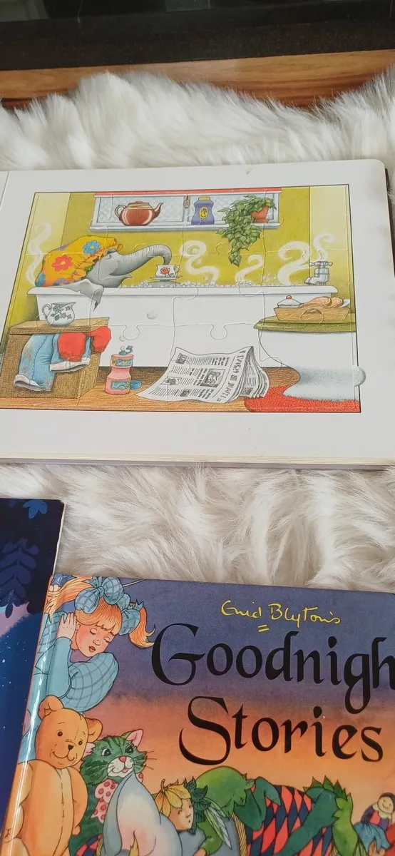 Kids story books - Image 4