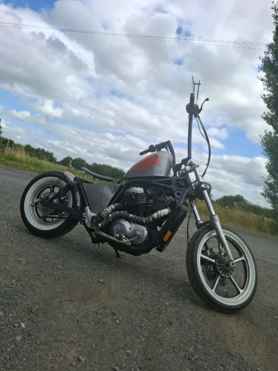 Honda Shadow 1100 - Image 1