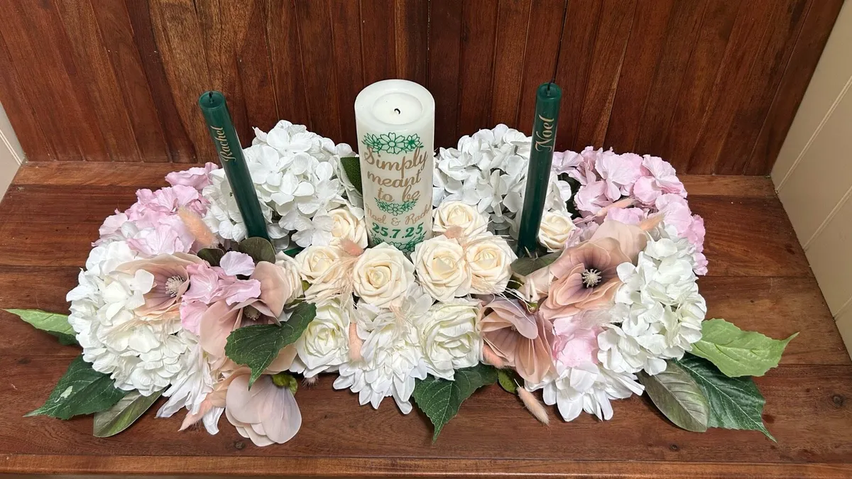 Wedding centrepiece - Image 2