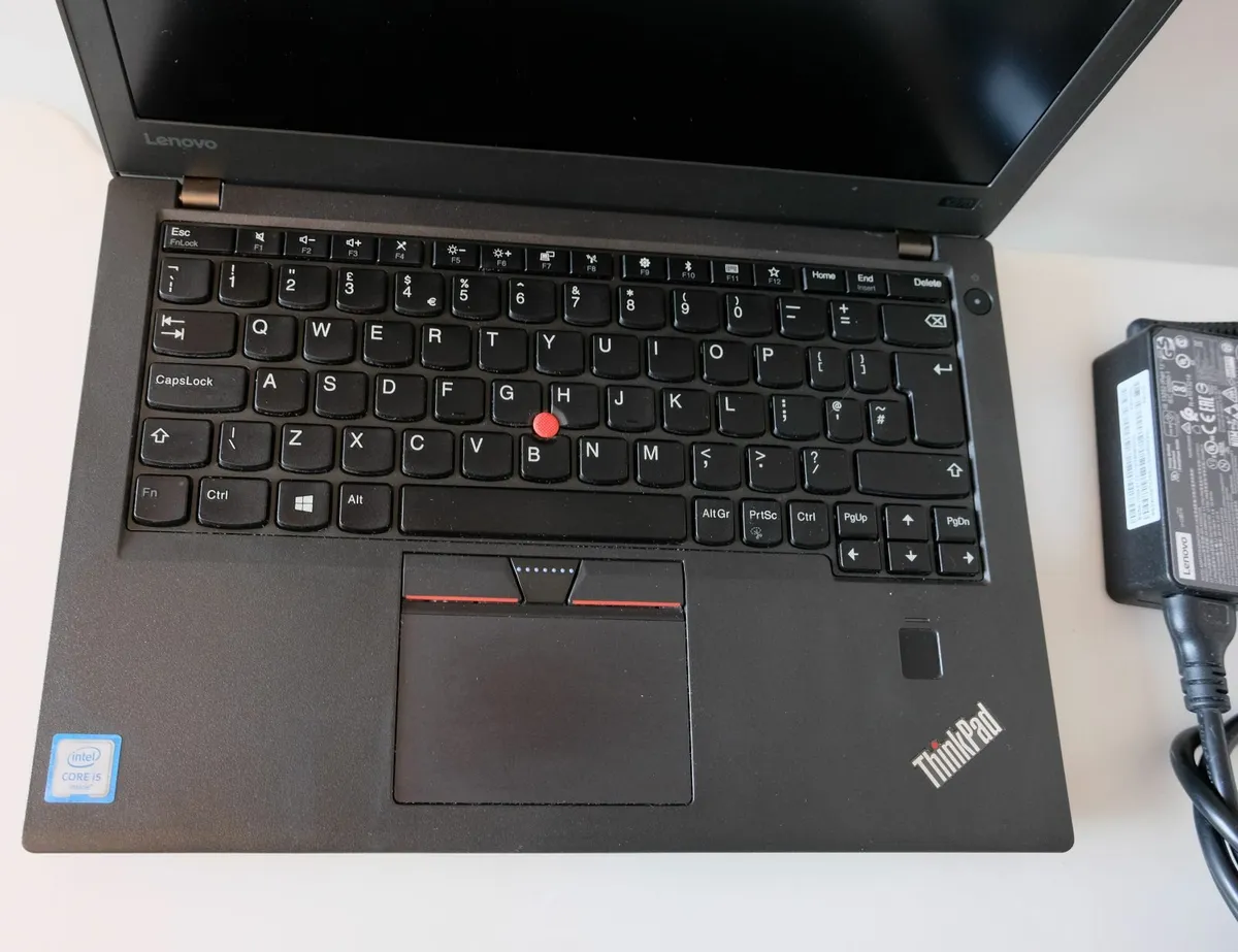 Lenovo x270 laptop (FullHD, 32Gb, 180+480Gb, Win10 - Image 2