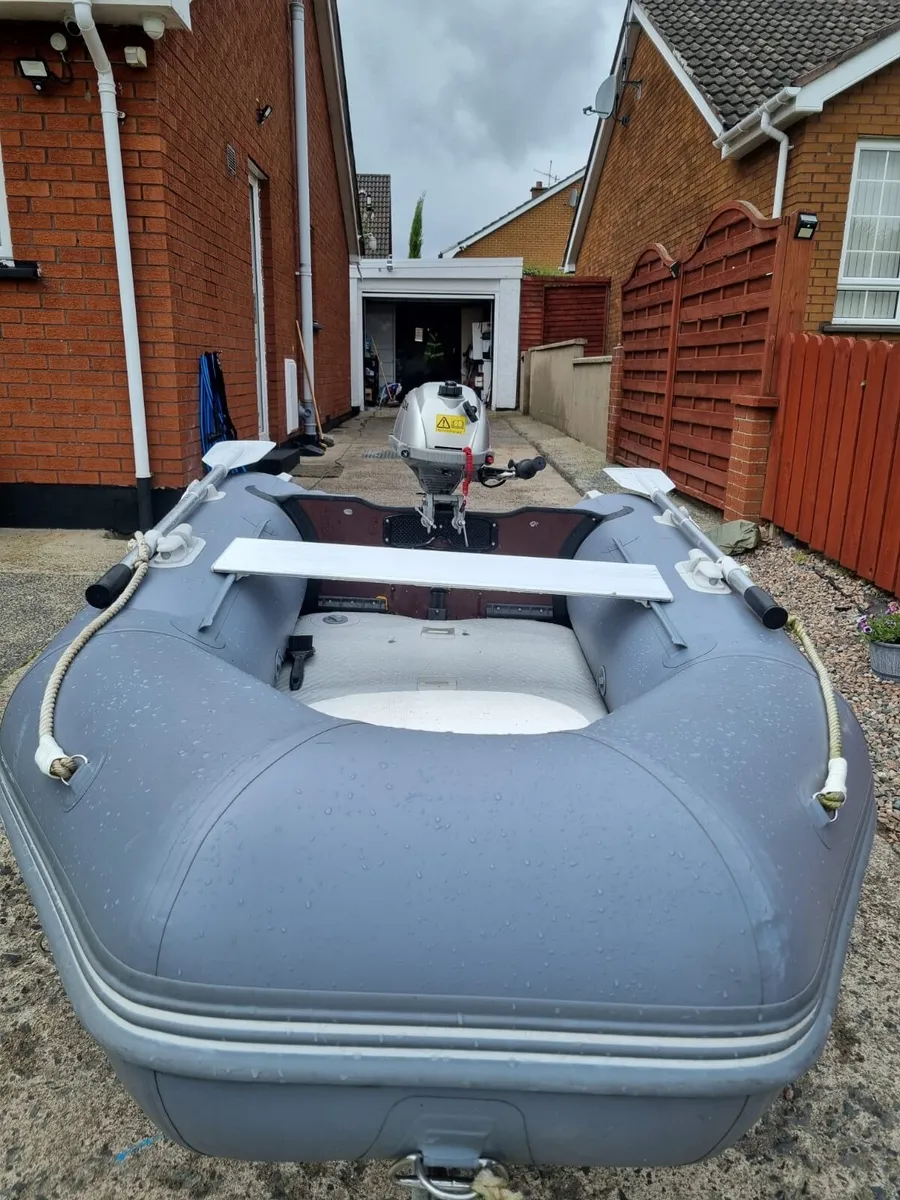 Gladiator 240 inflatable Dinghy Boat and engine - Image 2