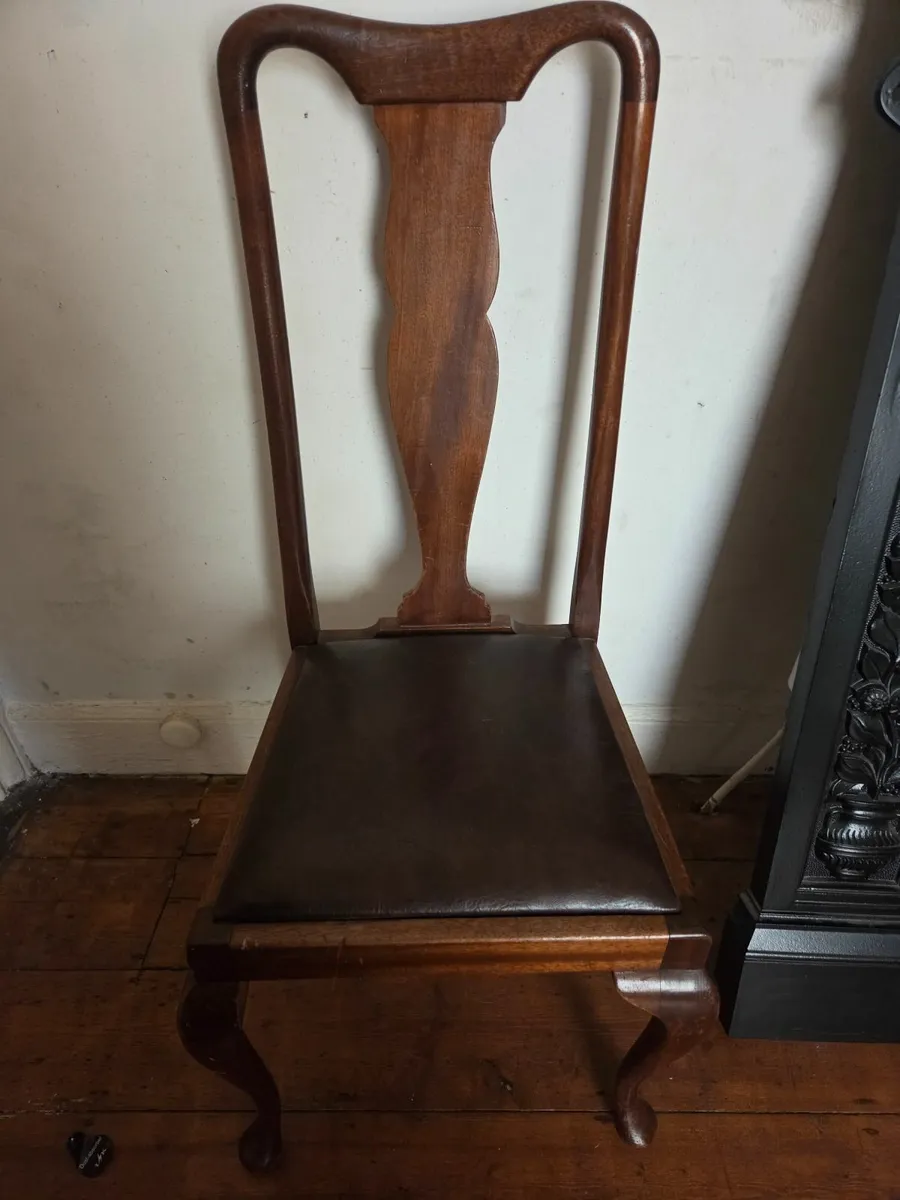 Free Chairs - Image 2