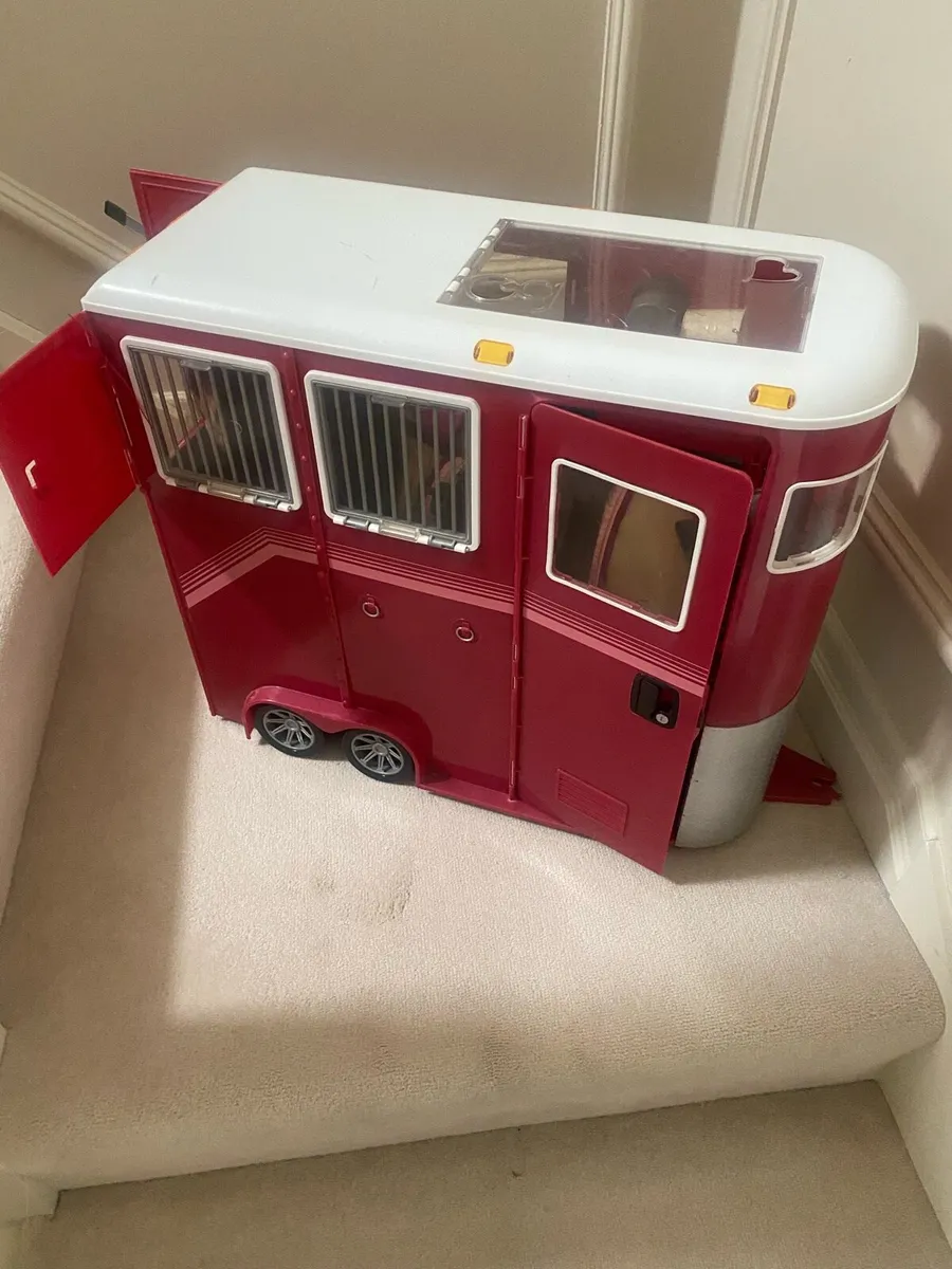 Our generation toy horse box - Image 2