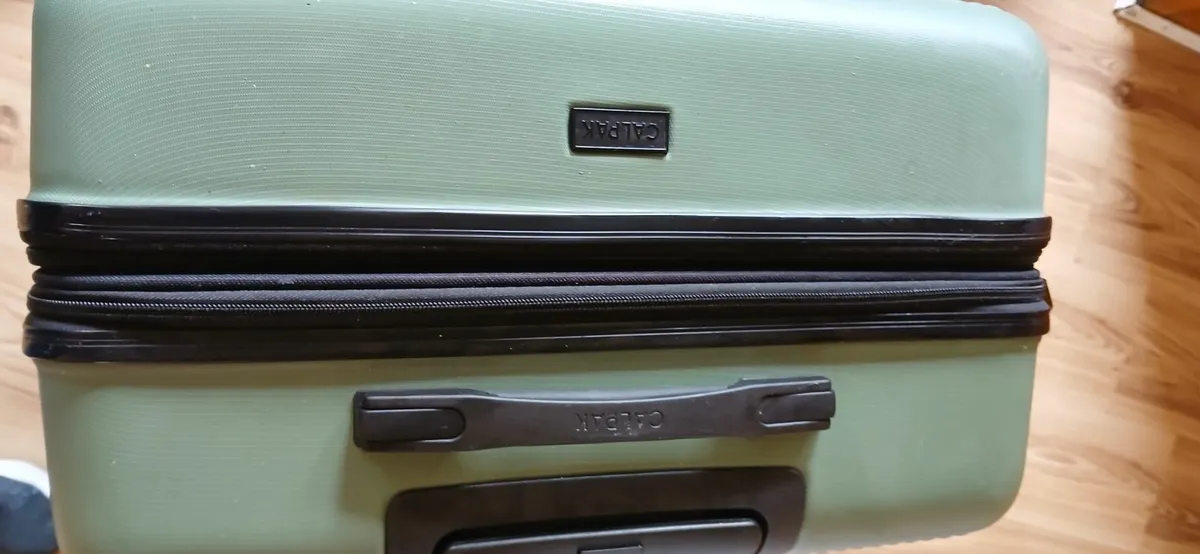 Luggage - Image 4