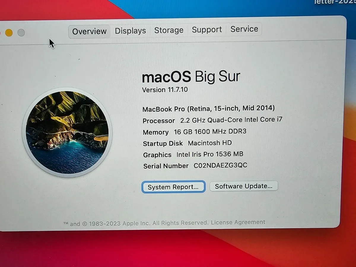 MacBook Pro Core 2.2 GHz i7 ,16GB, 256GB SSD, 15.4 - Image 1