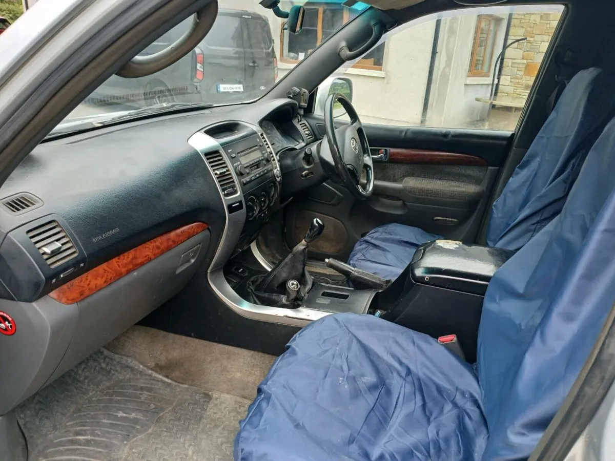 Land cruiser - Image 4
