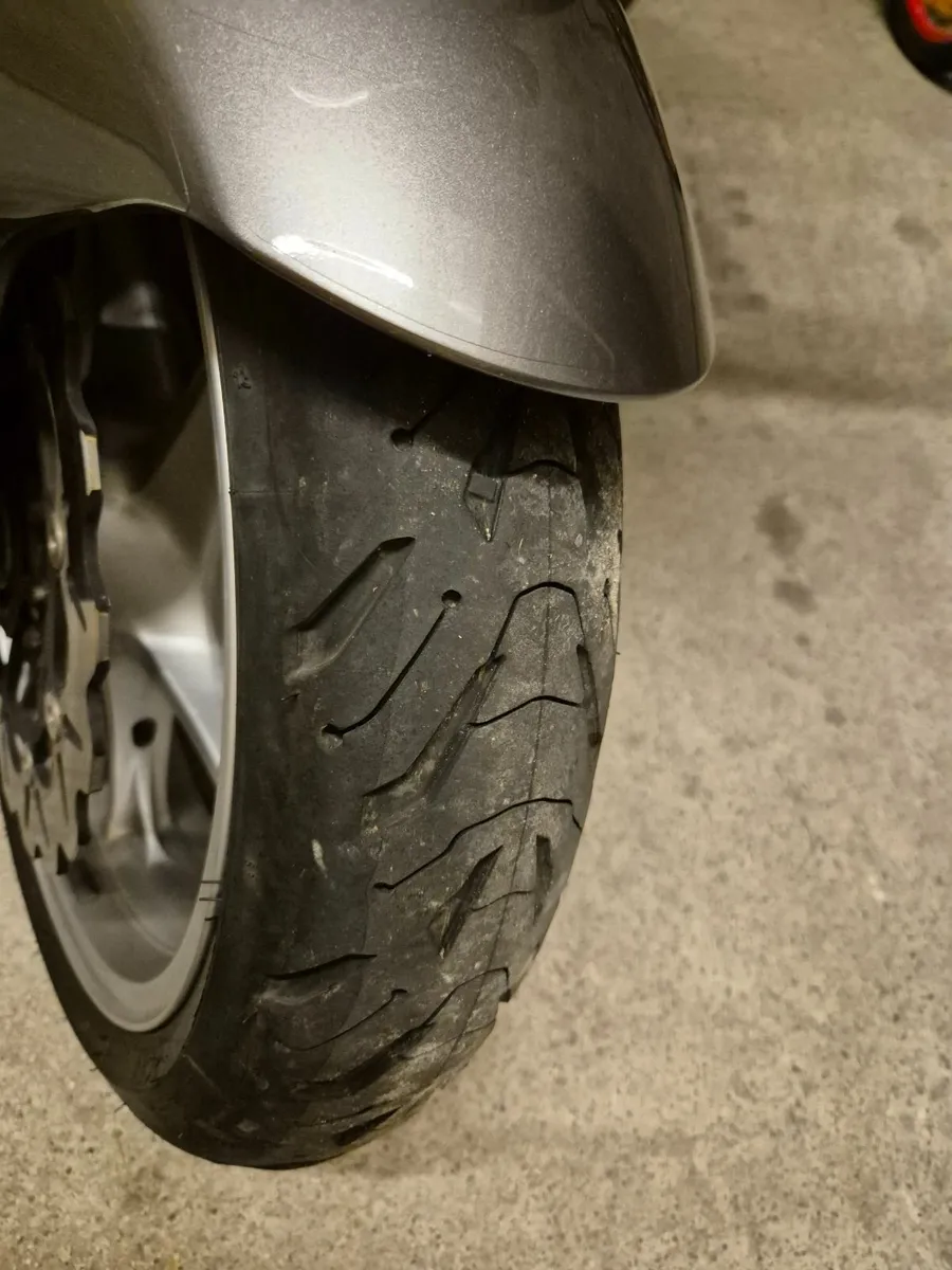 Honda Vfr 1200f   2010 - Image 3