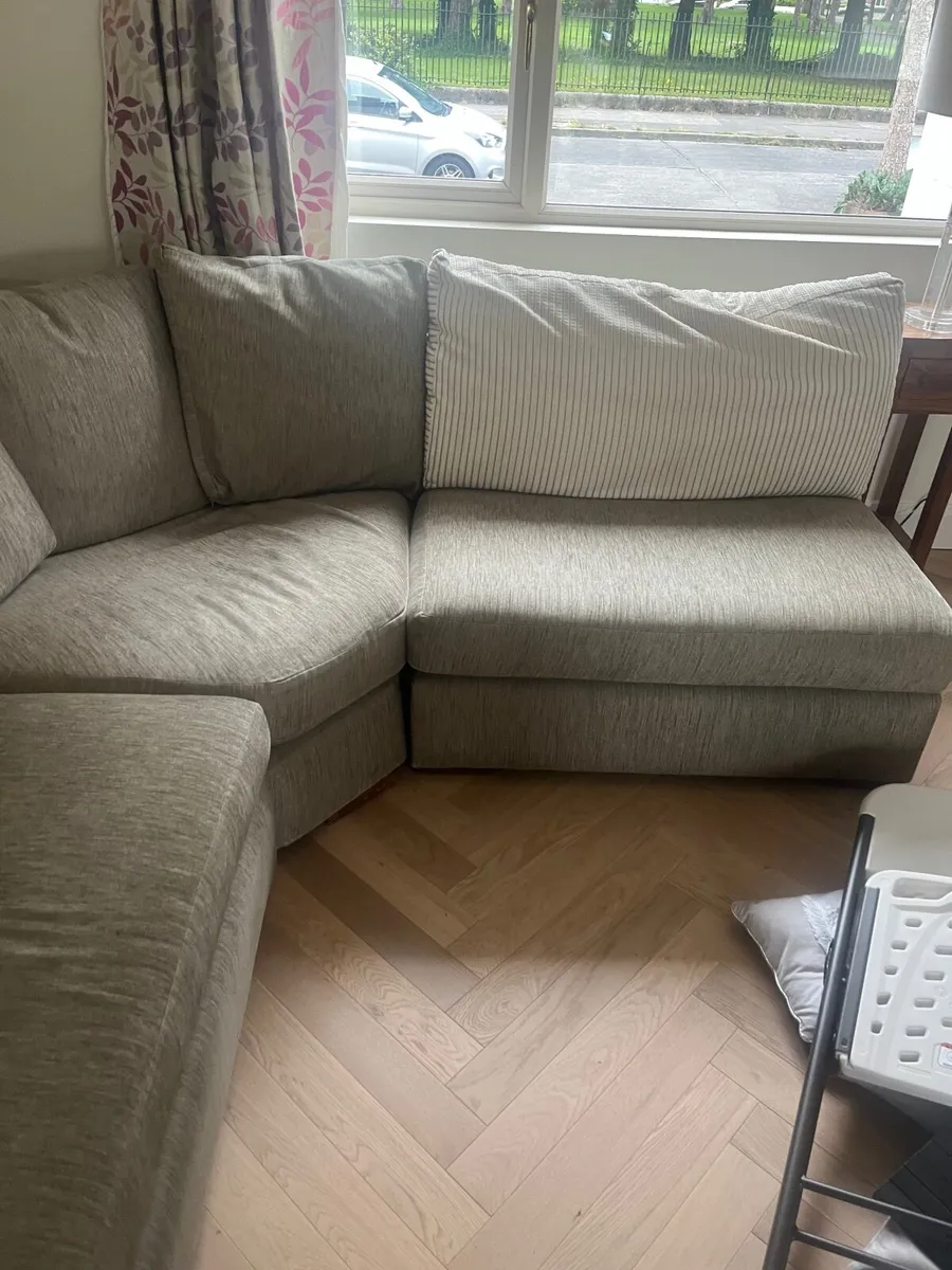 Corner Sofa - Image 1