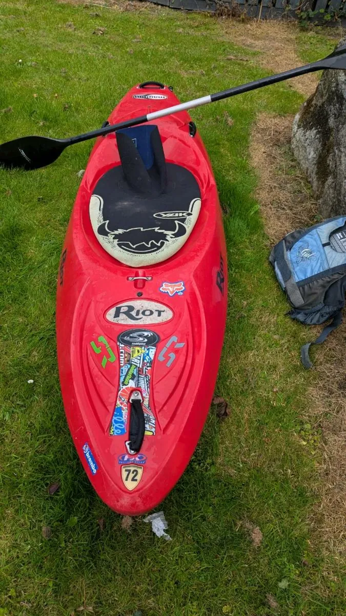 Kayak - Image 2