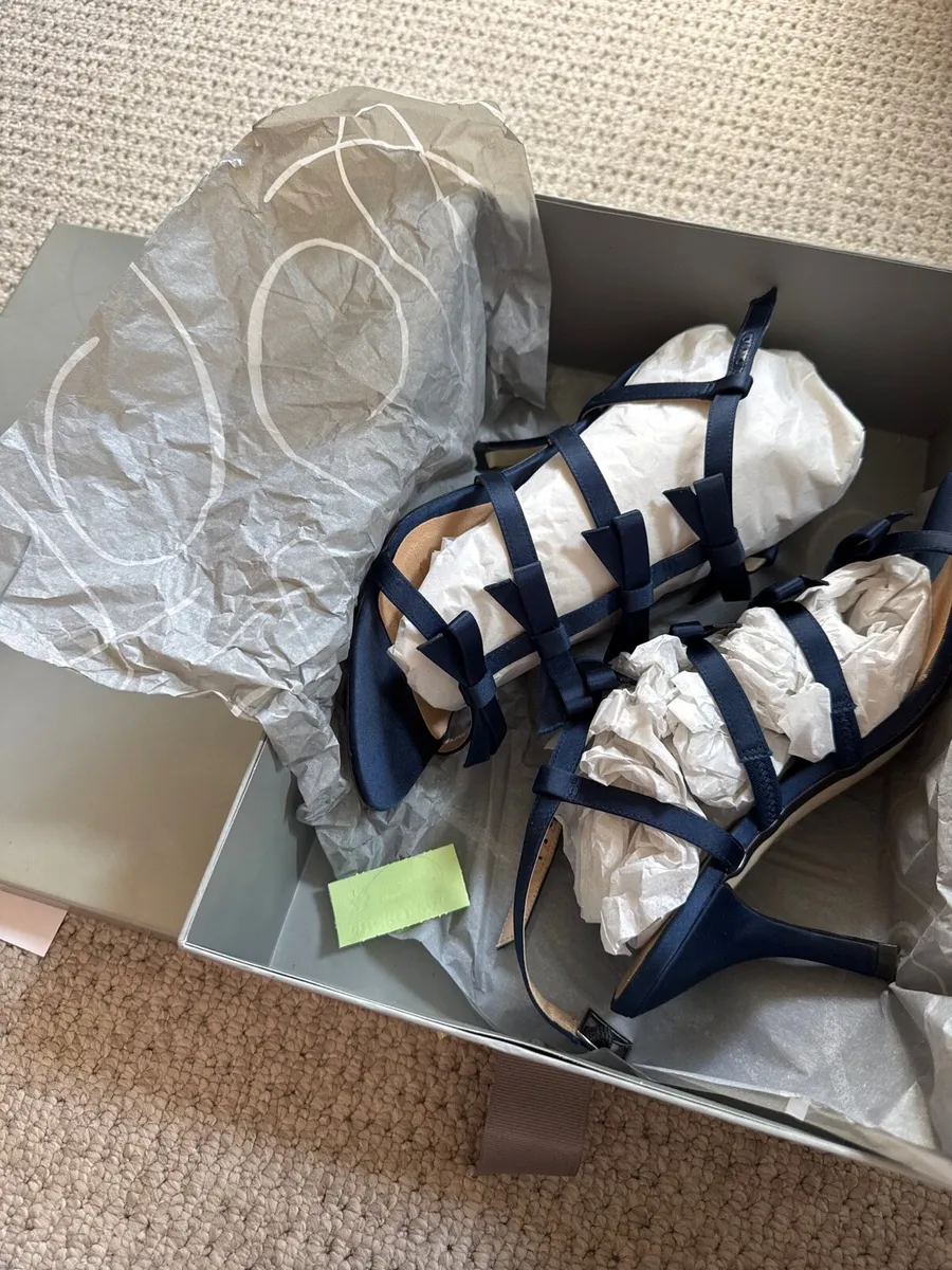Sandals - Image 1