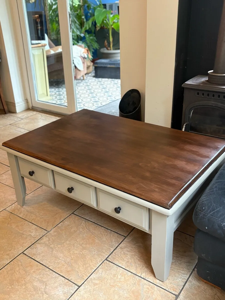 Coffee table - Image 2