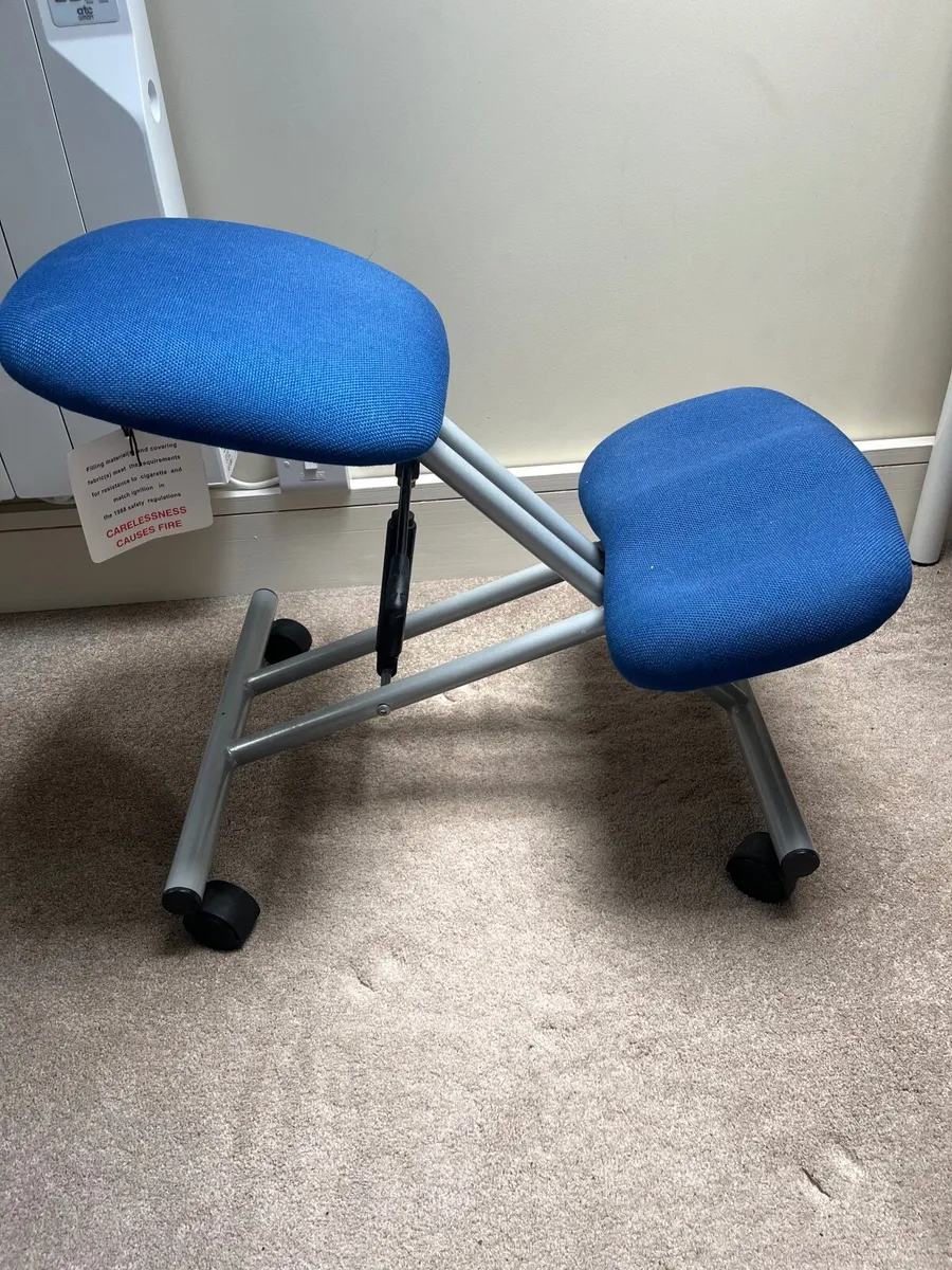Kneeling Chair - Image 1