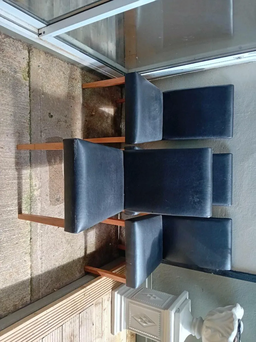 Four dining room chairs. - Image 1
