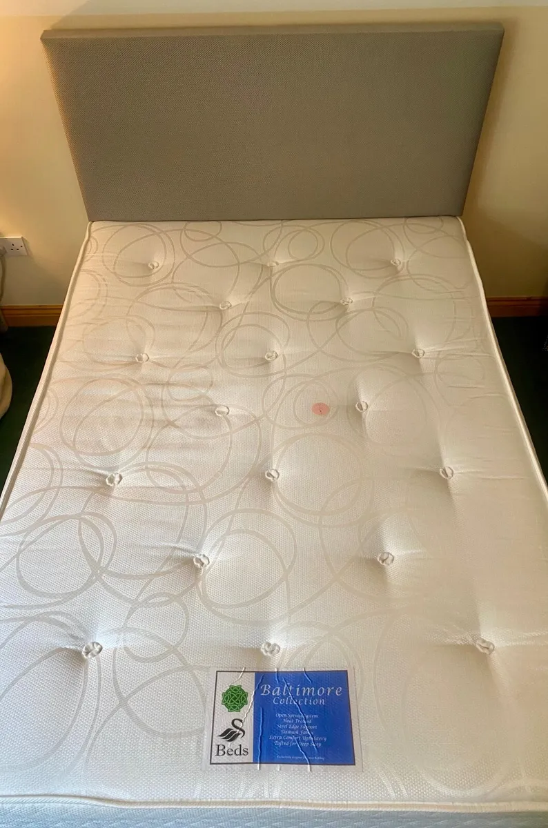 •Double Swan Bed + Headboard + Mattress  • - Image 2