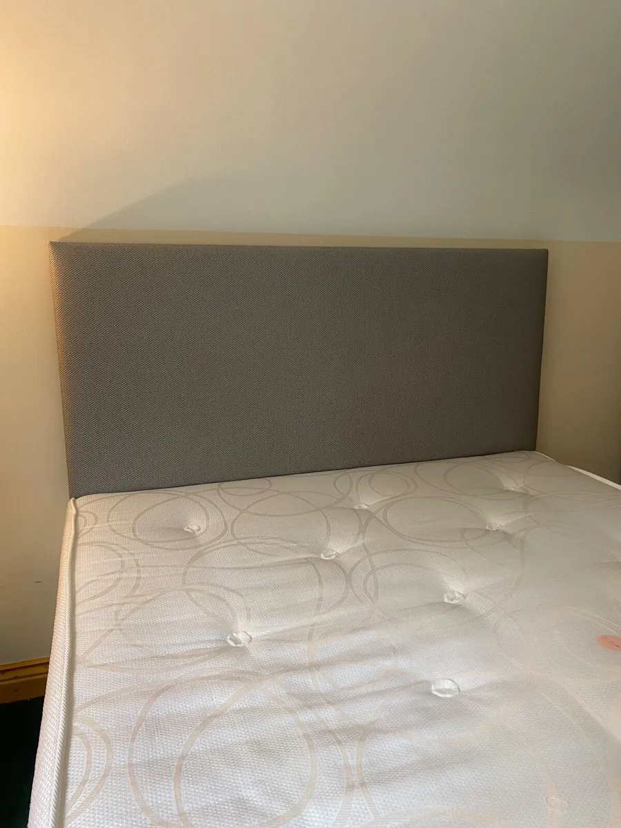 •Double Swan Bed + Headboard + Mattress  • - Image 3