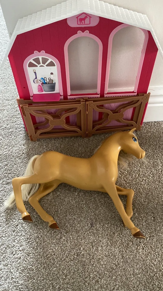 Barbie Dreamhouse Bundle - Image 3