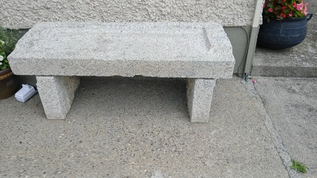 Granite Sill Seat - Image 2