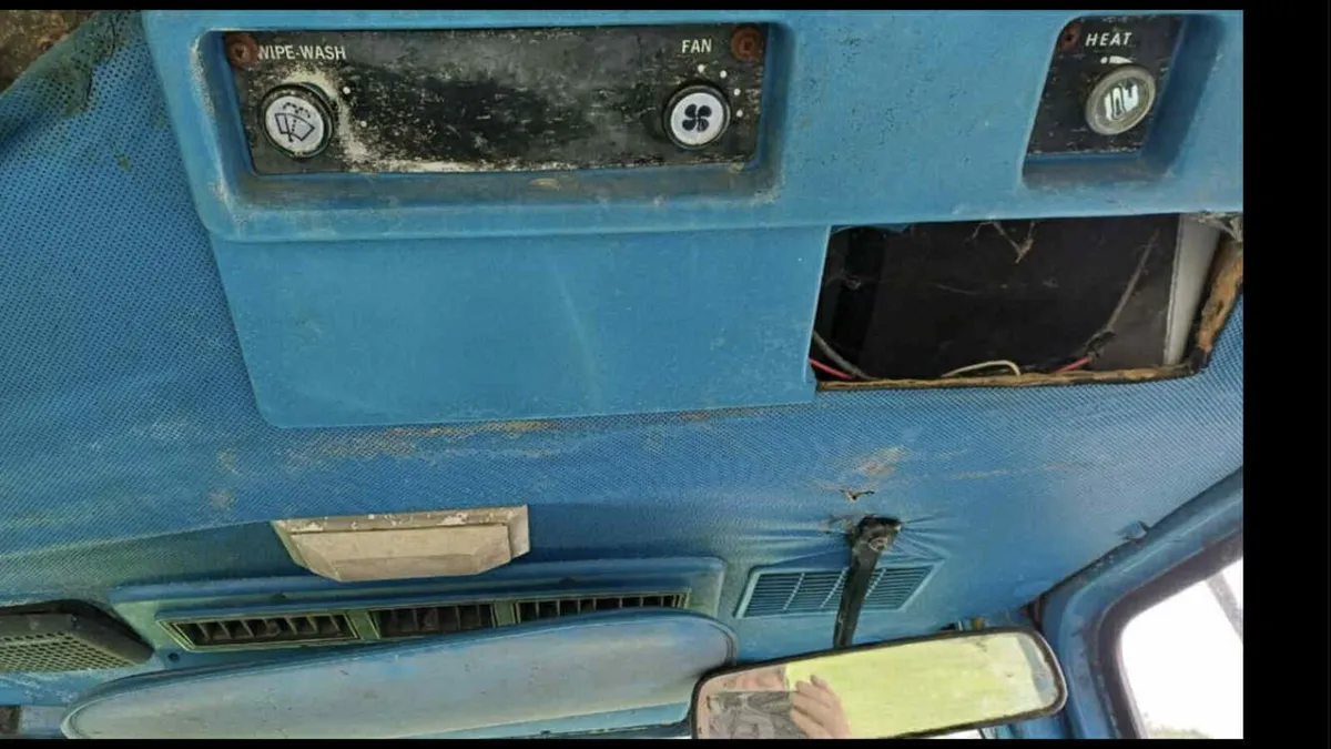 Ford 3600 - Image 3