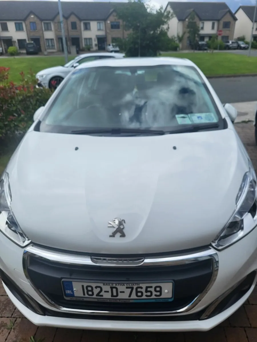 Peugeot 208 2018 - Image 1