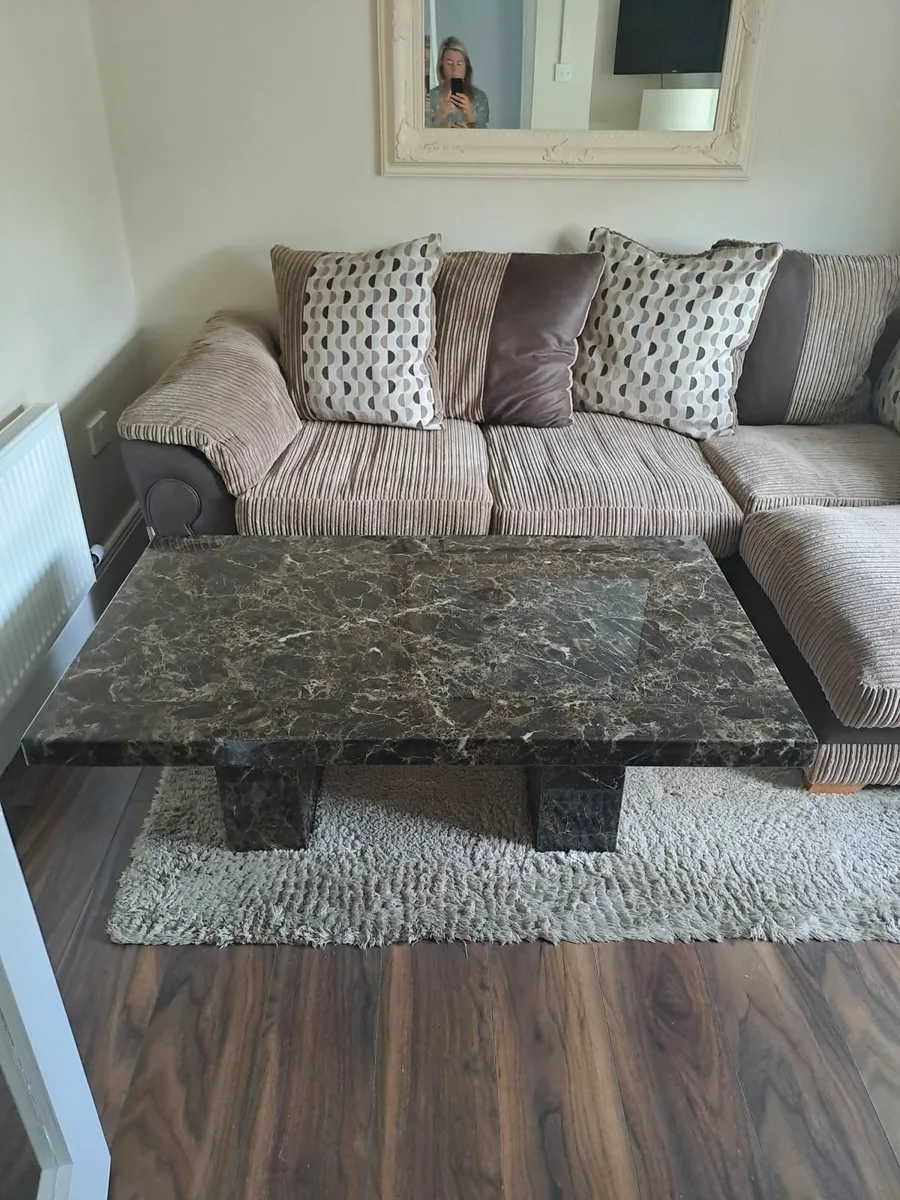 Coffee table - Image 1