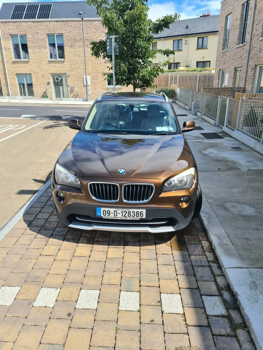 BMW X1 XDRIVE18F SE 5DR - Image 2