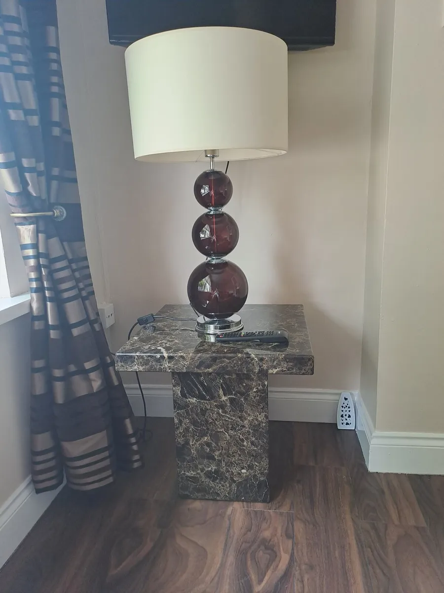 Lamp table