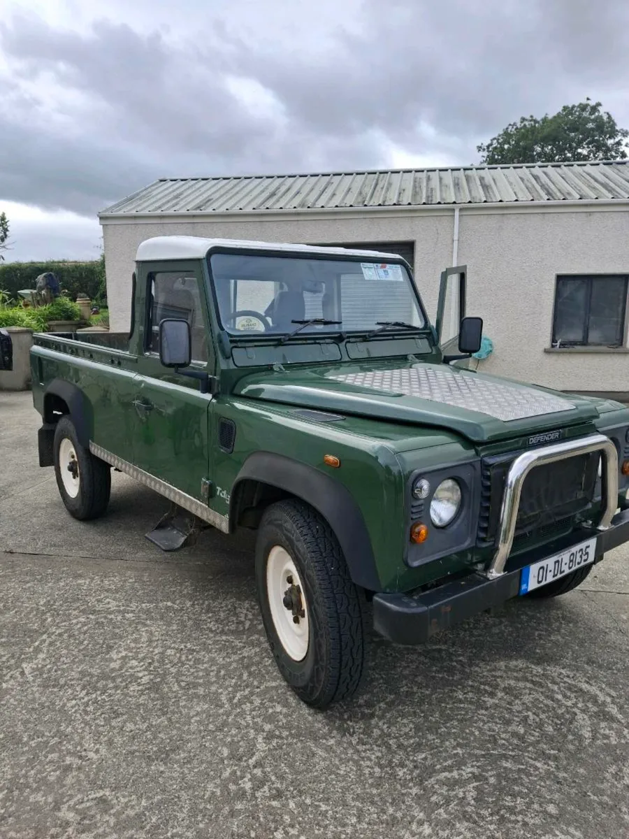 2001 Land Rover Defender 110 TD5 - Image 3