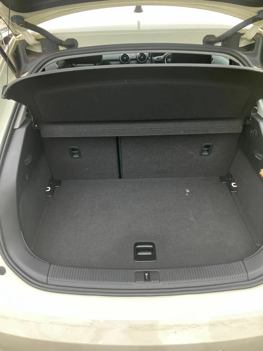 Audi A1 2012 - Image 1