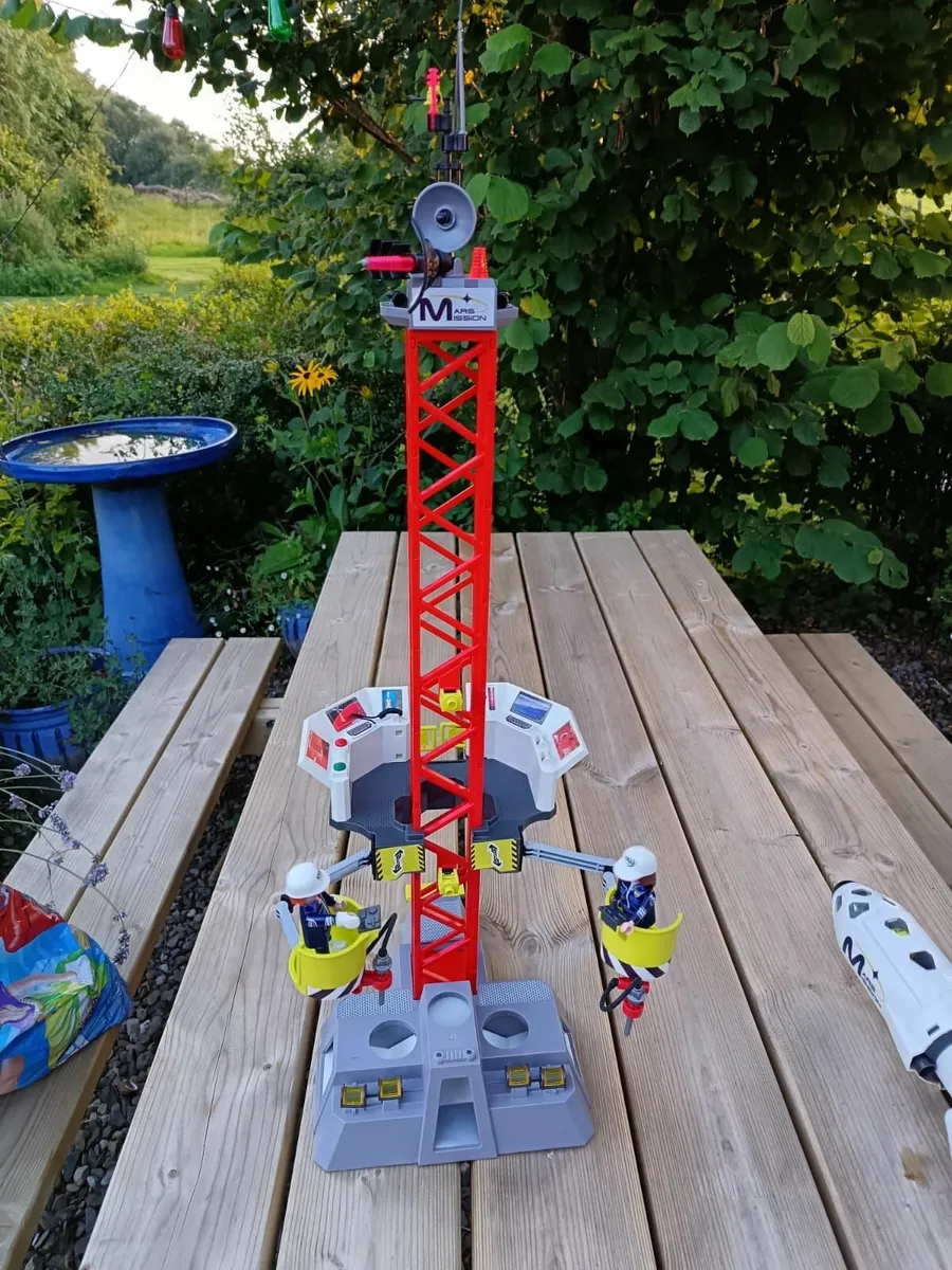 Playmobil Space Rocket and Launch Pad - Image 2