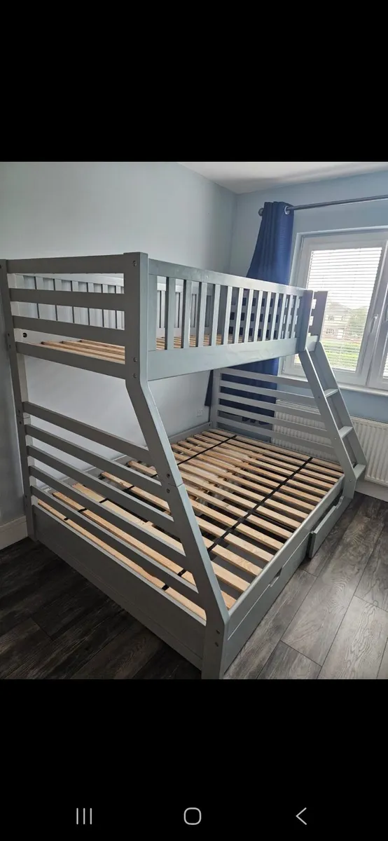 Bunkbeds - Image 1