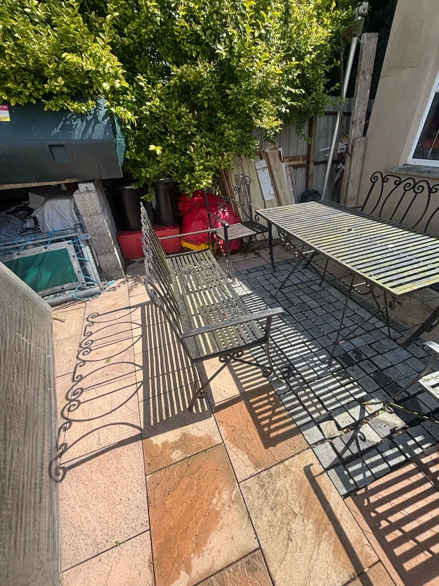 Garden Steel Table & Chairs - Image 3