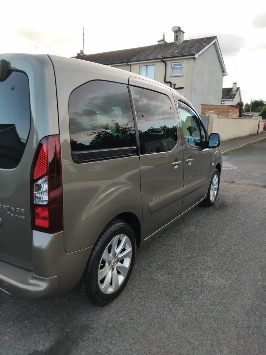 Peugeot partner tepee - Image 1