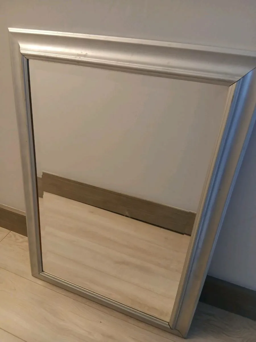 Mirror - Image 1