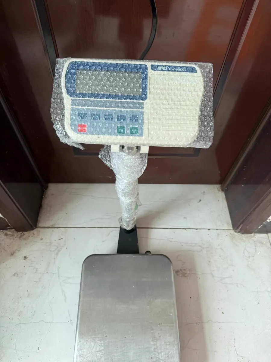 Scales AND Electronics - Image 1