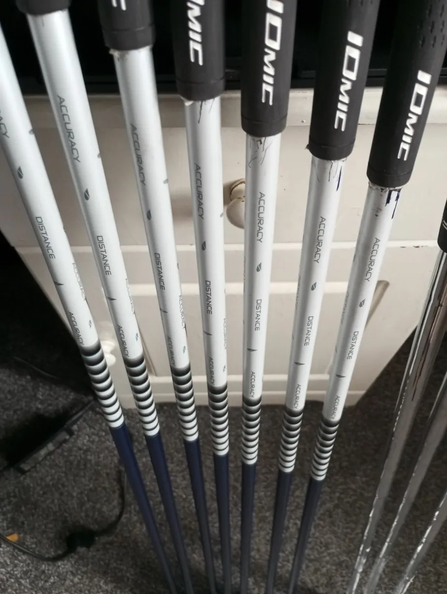 irons and wedges - Image 3