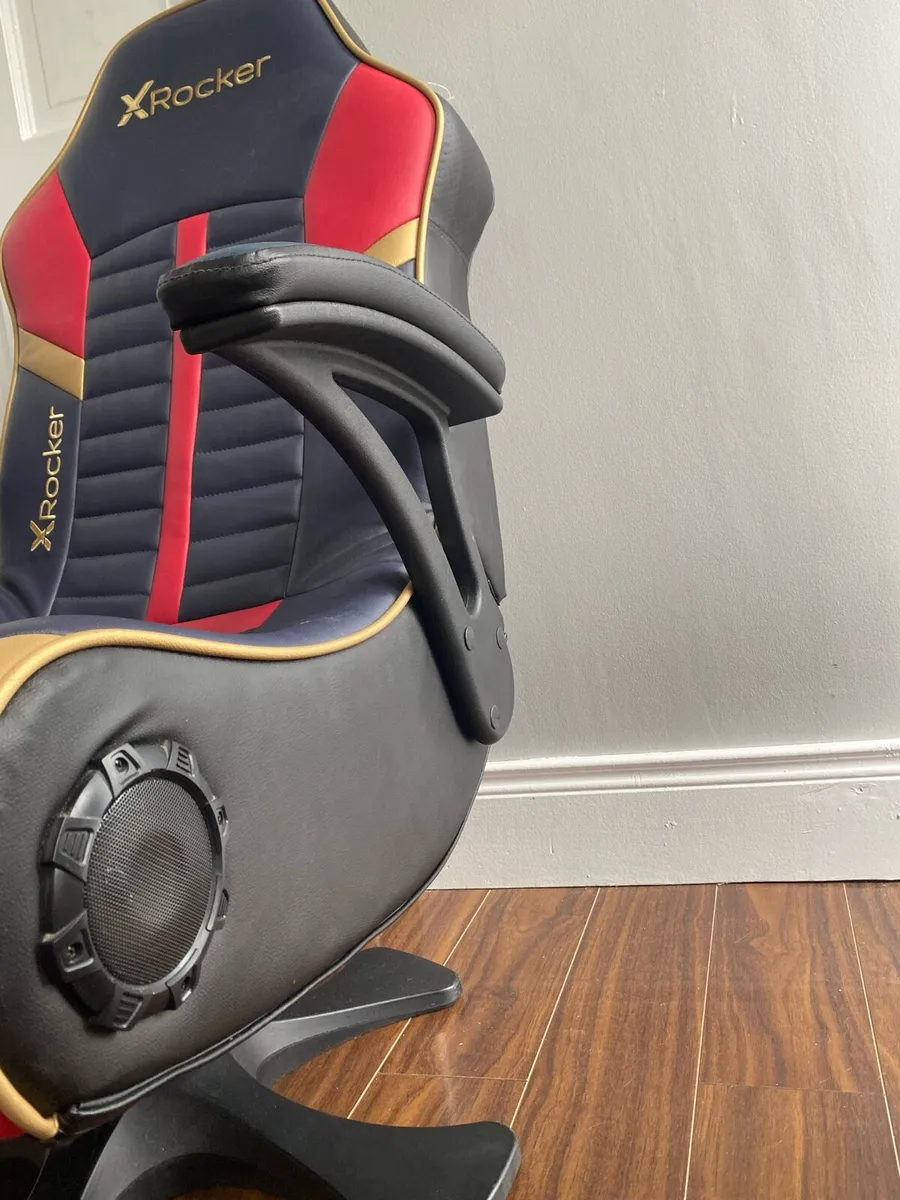 XRocker gaming chair - Image 4