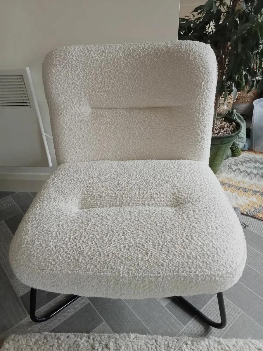 Casual Chair